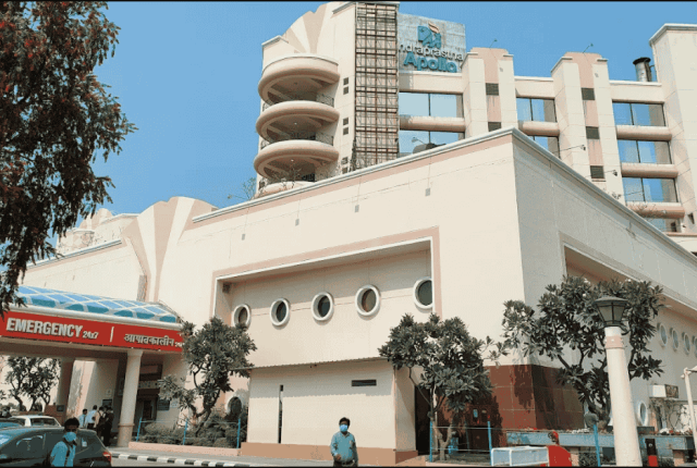 Apollo Hospital Jobs 2026 – Clinical & Non-Clinical Roles, Pay & Eligibility Info