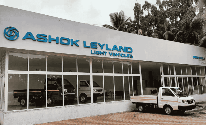 Ashok Leyland Truck Careers in India: Manufacturing and Showroom Jobs, Salary, Skills, and Growth