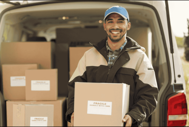Delivery & Rider Jobs in Dubai – E-commerce & Courier Careers, Work Schedule & Pay Overview