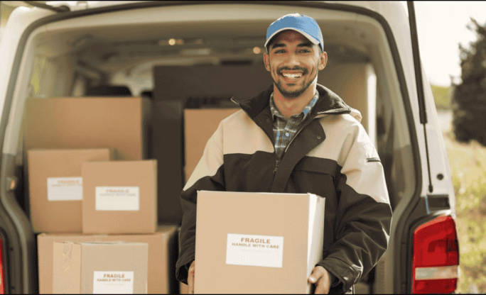 Delivery & Rider Jobs in Dubai – E-commerce & Courier Careers, Work Schedule & Pay Overview